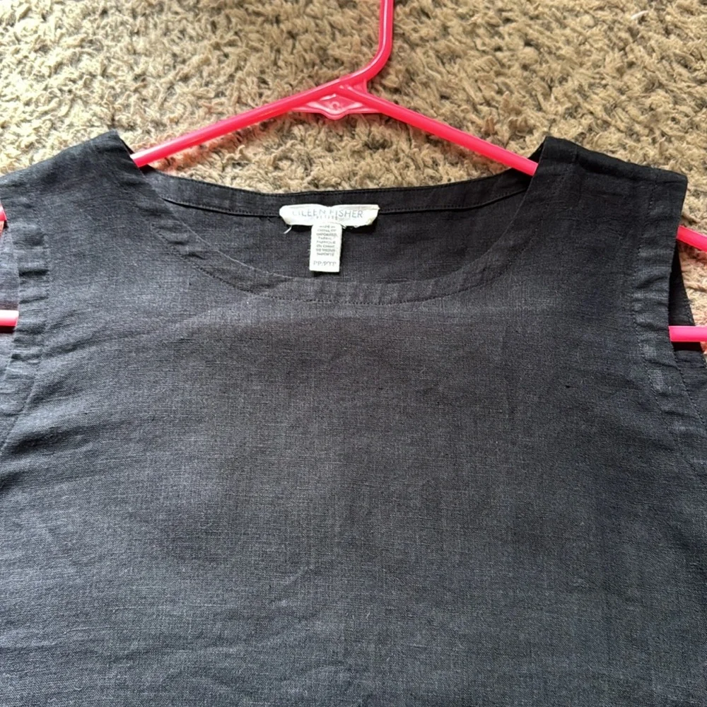 Eileen Fisher linen top - Picture 2 of 4